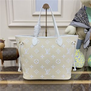 Louis Vuitton Neverfull MM M22839 Beige