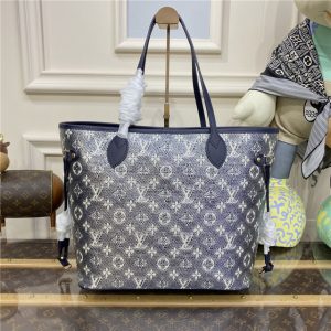 Louis Vuitton Neverfull MM M22921
