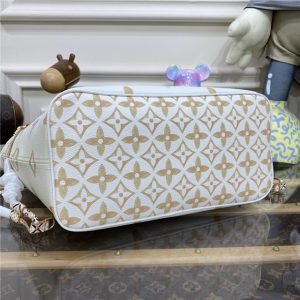 Louis Vuitton Neverfull MM M22978 Beige