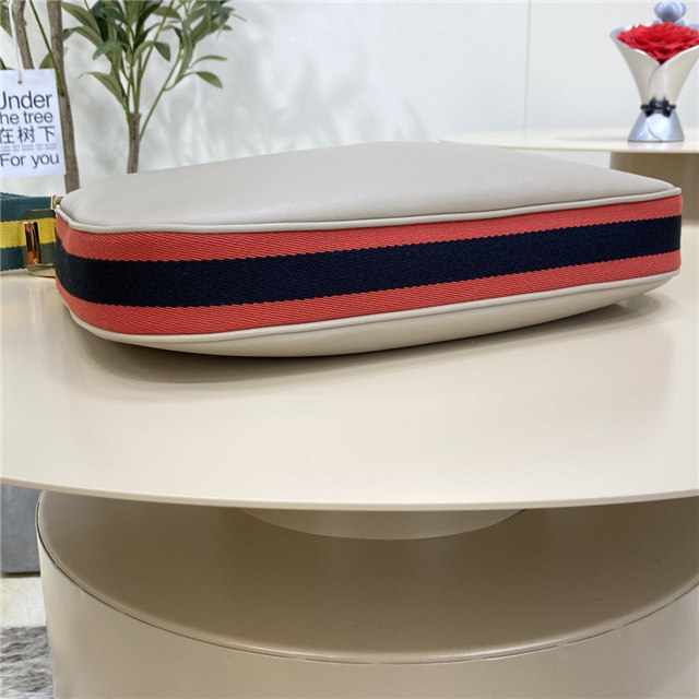 702823 Grey leather-5