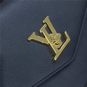 Louis Vuitton Oxford Lockme M22735 Black