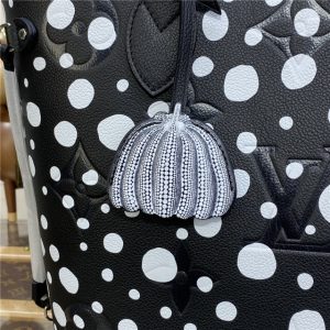 M46390 Black-5