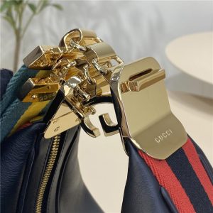 702823 Black Leather-6