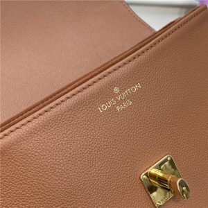 Louis Vuitton Oxford Lockme M22952 Cognac