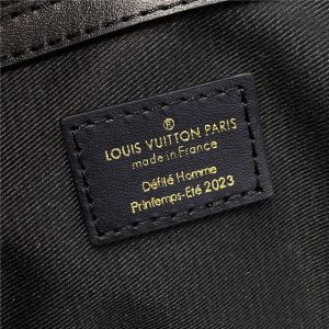 Louis Vuitton Keepall Bandouliere 55 M46677