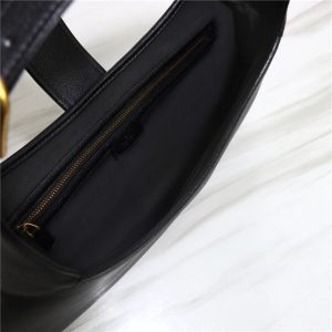 726274 Black Leather-8