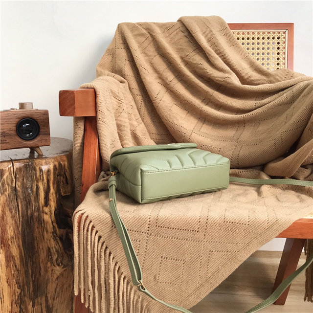 8989 Light GreenGold (5)