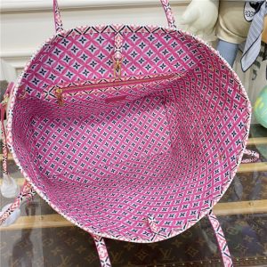 Louis Vuitton Neverfull MM M22980 Rose