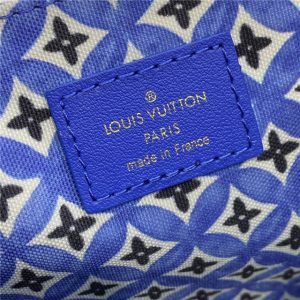 Louis Vuitton Pochette Metis MM M23055 Blue