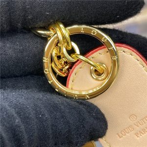 M00833-4