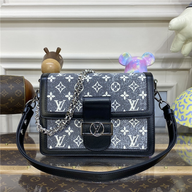 Louis Vuitton Dauphine MM Autres Toiles Monogram M21458