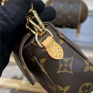 Louis Vuitton Monogram Wallet on Chain Ivy