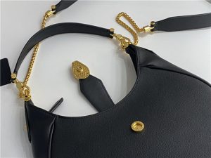 Bvlgari Serpenti Ellipse 291640 Black Leather-8.jpg