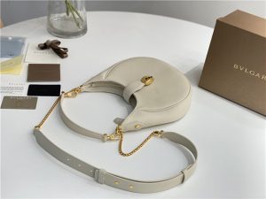 Bvlgari Serpenti Ellipse 291640 White Leather-5.jpg