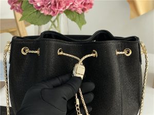 Bvlgari Serpenti Forever 287614 Black-7.jpg