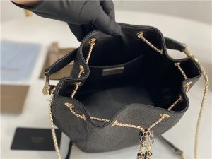 Bvlgari Serpenti Forever 287614 Black-8.jpg