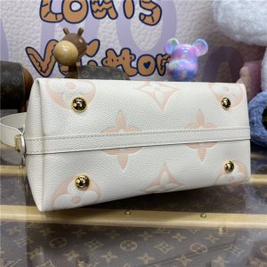 CarryAll PM M24141 LatteChamallow-4.jpg