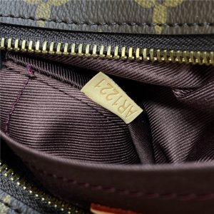 Croissant MM M46828-10.jpg