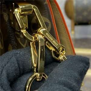 Dauphine Soft GM M47149-7.jpg