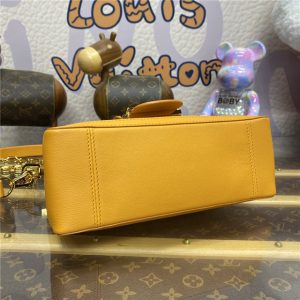 Dauphine Soft MM M25048 Orange-4.jpg