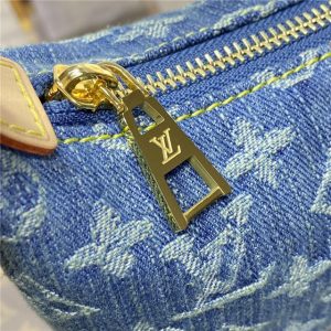 Hills Pochette M82949-8.jpg