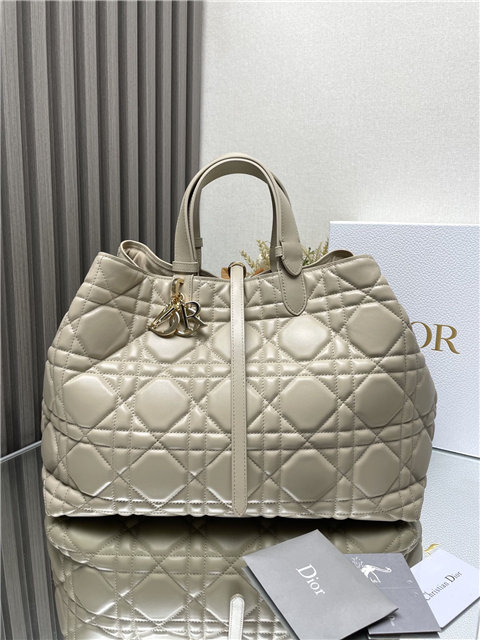 Large Dior Toujours Bag M2820 Beige-1.jpg