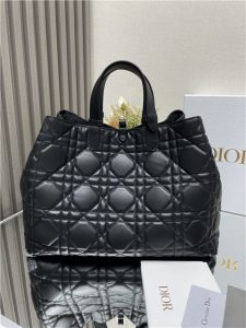 Large Dior Toujours Bag M2820 Black-3.jpg