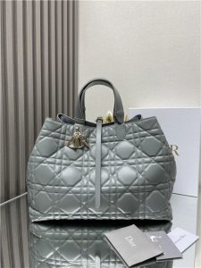 Large Dior Toujours Bag M2820 Grey-1.jpg