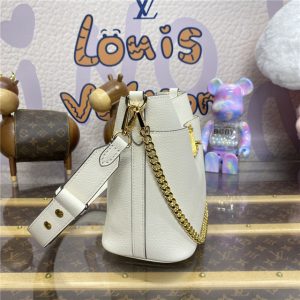 Lock and Walk M24638 Quartz-2.jpg