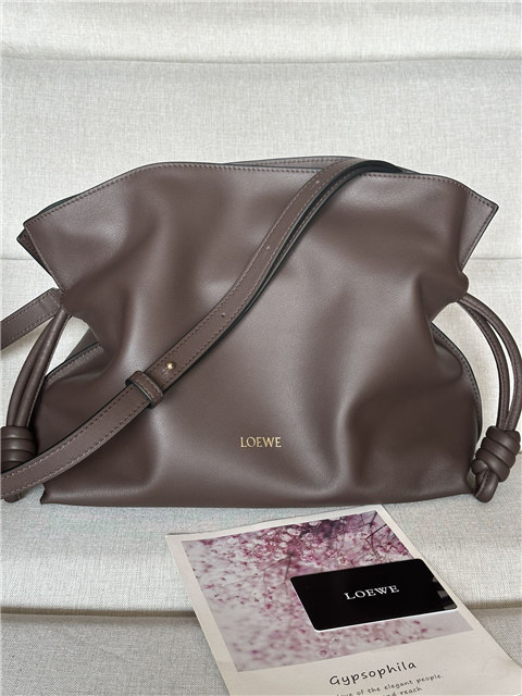 Loewe Flamenco Clutch 11050 Chocolate-1.jpg