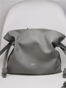 Loewe Flamenco Clutch 11050 Grey-1.jpg