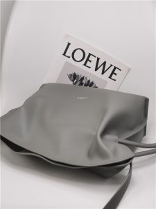 Loewe Flamenco Clutch 11050 Grey-7.jpg