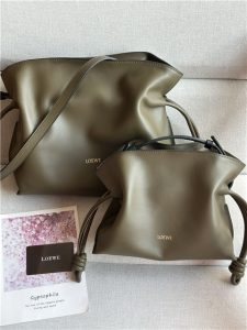 Loewe Flamenco Clutch 11050 Khaki Green-9.jpg