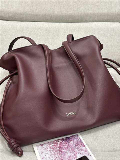 Loewe Large Flamenco Clutch 11049 Burgundy-2.jpg