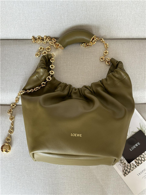 Loewe Small Squeeze Bag 3901 Olive-2.jpg