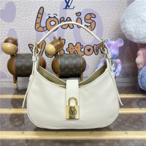 Low Key Shoulder Bag M24990 Quartz-1.jpg