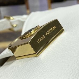 Low Key Shoulder Bag M24990 Quartz-6.jpg