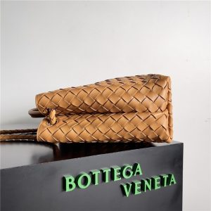 Medium Andiamo 766016 Tan-3.jpg