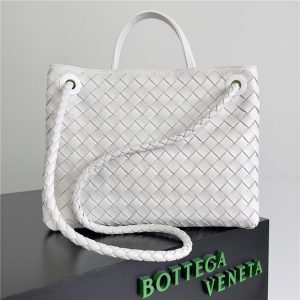 Medium Andiamo 766016 White-2.jpg