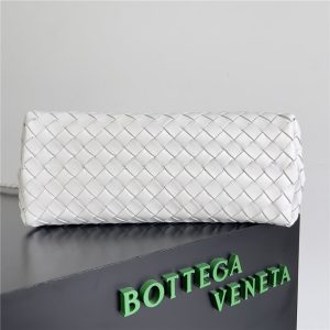 Medium Andiamo 766016 White-4.jpg