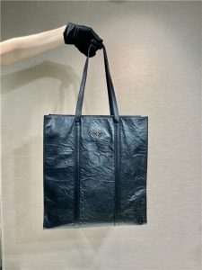 Medium Antiqued Nappa Leather Tote Bag 1BG587 Black-1.jpg