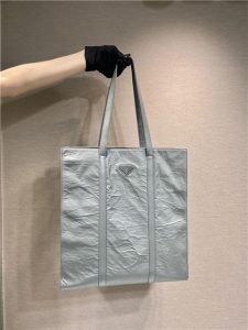 Medium Antiqued Nappa Leather Tote Bag 1BG587 Gray-1.jpg