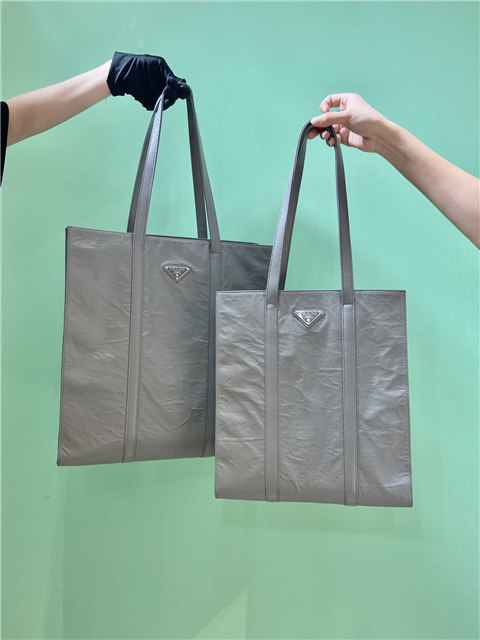 Medium Antiqued Nappa Leather Tote Bag 1BG587 Gray-10.jpg