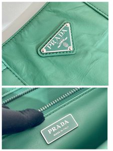 Medium Antiqued Nappa Leather Tote Bag 1BG587 Green-9.jpg