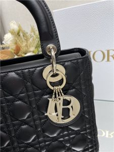 Medium Lady Dior Bag M0565 Black Lambskin-5.jpg