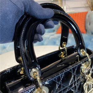 Medium Lady Dior Bag M0565 Black Patent-5.jpg