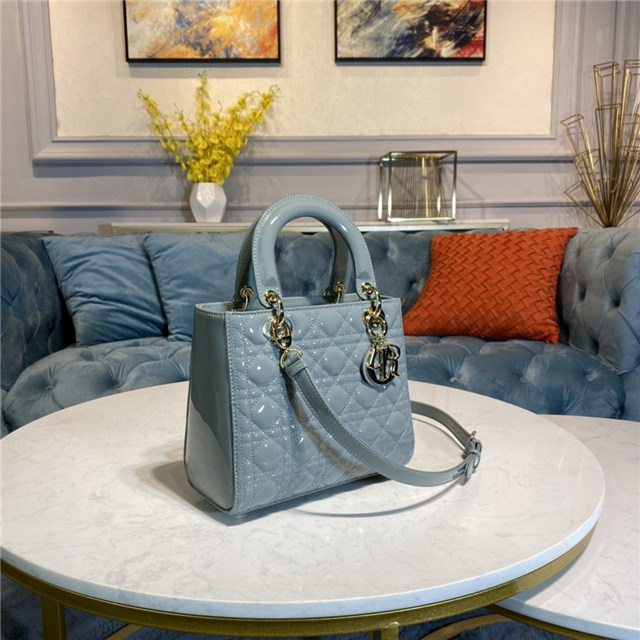 Medium Lady Dior Bag M0565 Gray Patent-2.jpg