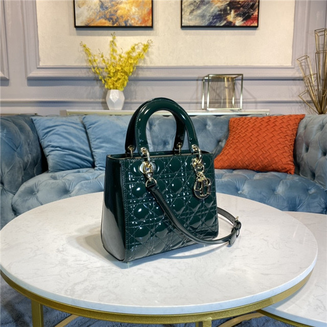 Medium Lady Dior Bag M0565 Green Patent-2.jpg