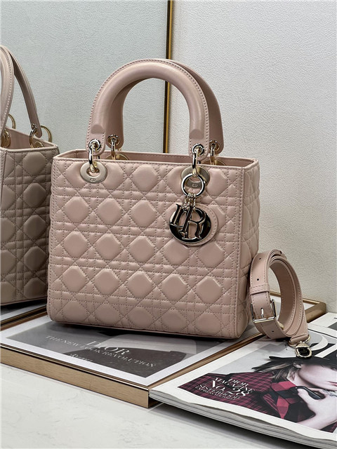 Medium Lady Dior Bag M0565 Pink Lambskin-1.jpg