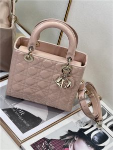 Medium Lady Dior Bag M0565 Pink Patent-7.jpg